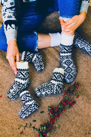 Hold varmen med et par lækre uldsokker