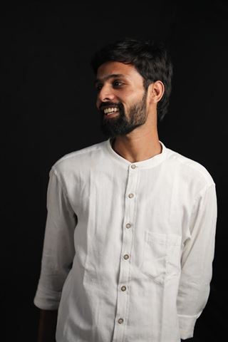 Et skarpt look og overlegen komfort med Eterna slim fit skjorte